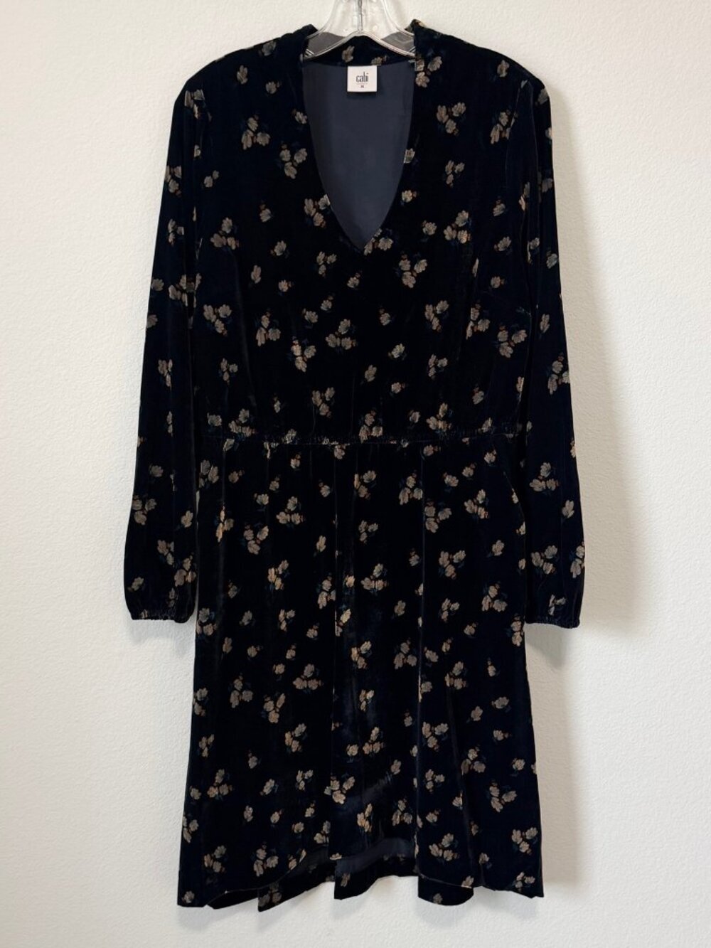 CAbi Long Sleeve V-Neck Floral Velour Decked Out Dress Women's Size M